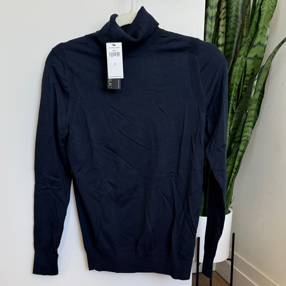 NWT Banana Republic Turtleneck Sweater - Navy